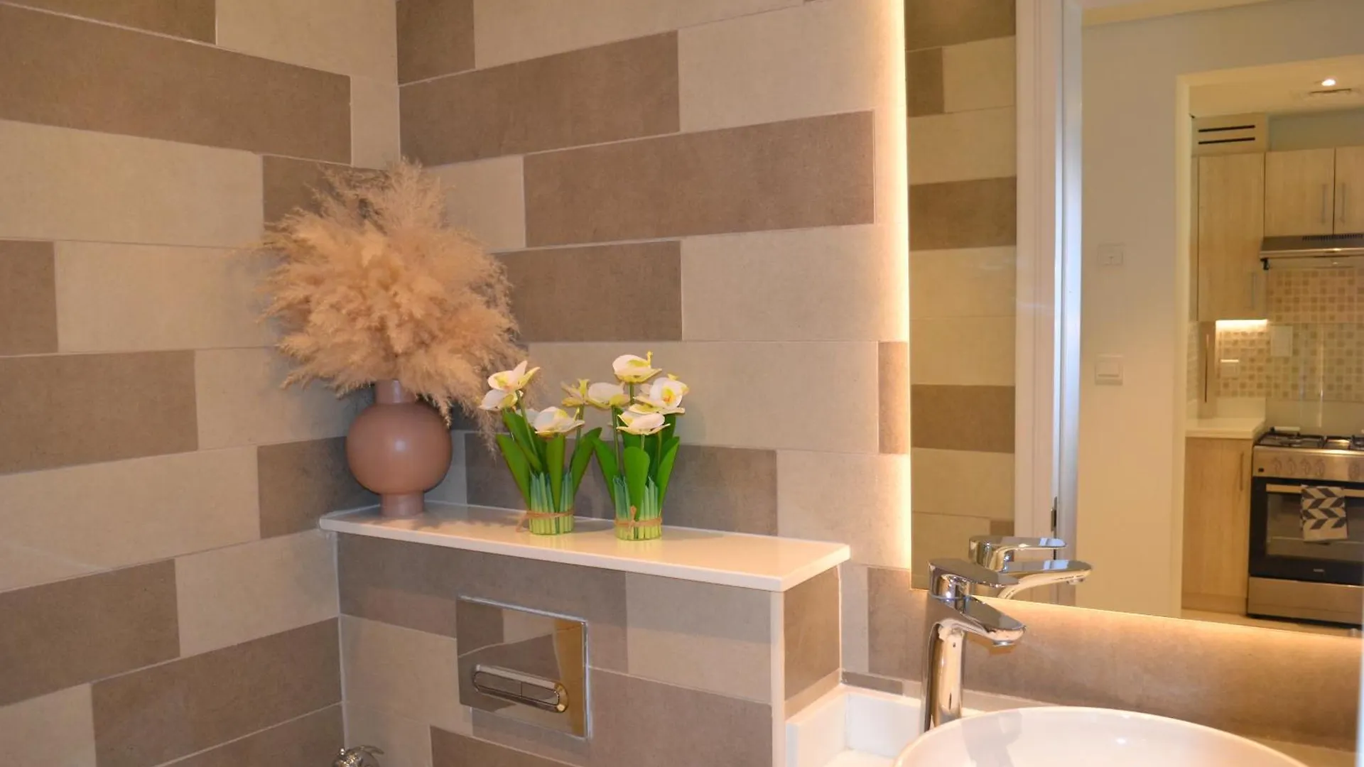 High-Floor 1 Bedroom By Seven Apartments Palm Jumeirah Dubai